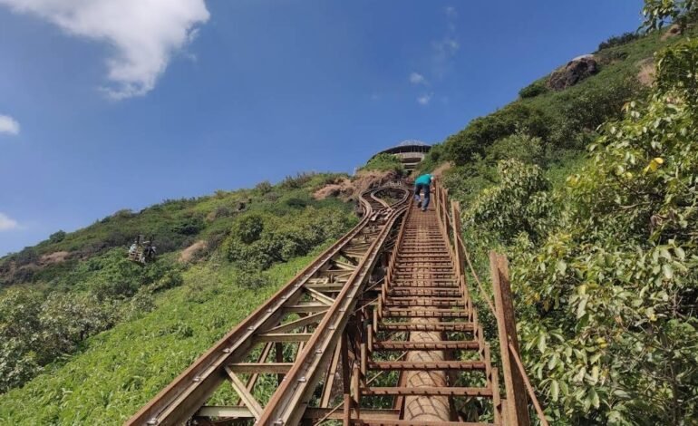 महाबळेश्वर परिसरात विज्ञानविश्व उभे करणारा ‘विज्ञानगड पार्क’ नागरिकांसाठी खुला