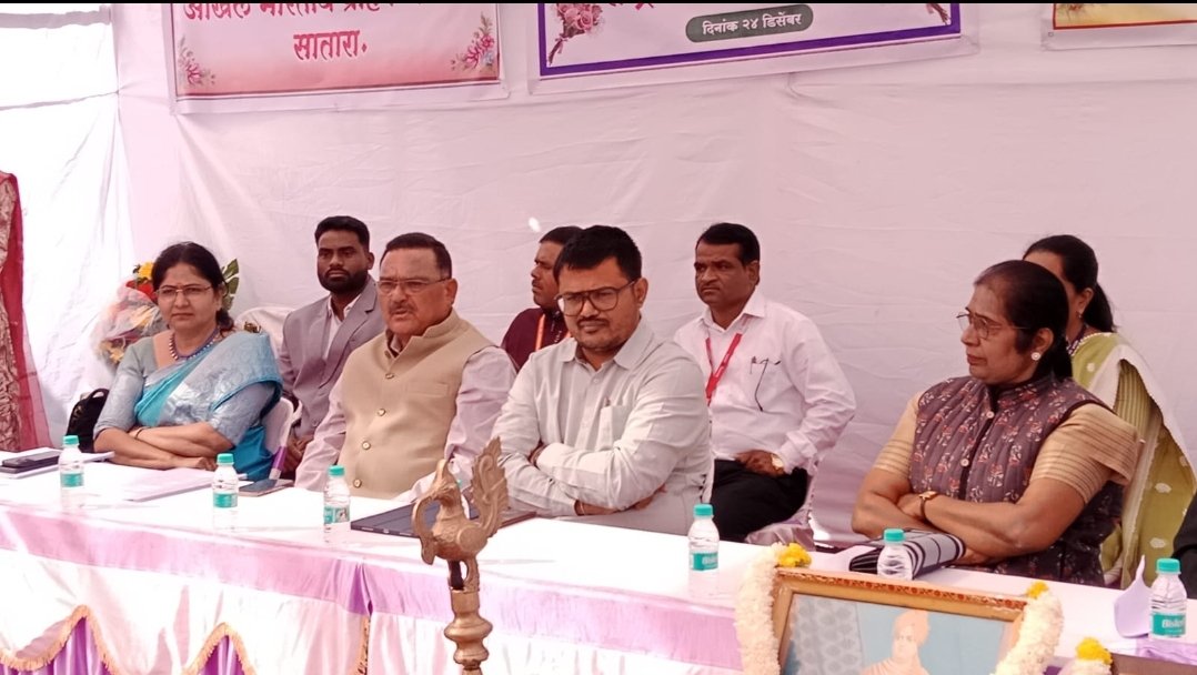 समाजमाध्यमांद्वारे ग्राहकांच्या हक्कांची व अधिकारांची जनजागृती करा – अप्पर जिल्हाधिकारी मल्लिकार्जुन माने