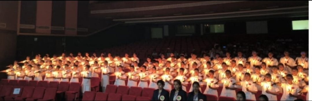 शासकीय नर्सिंग कॉलेजमध्ये विद्यार्थ्याना रुग्ण सेवेची शपथ