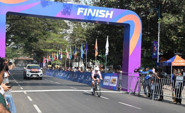 बजाज पुणे ग्रँड टूर २०२६ : प्रोलॉग स्पर्धेने दाखवून दिली भव्यतेची चुणूक