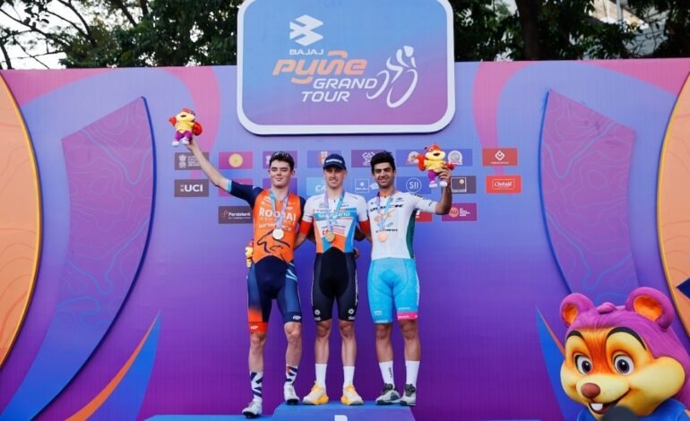 बजाज पुणे ग्रँड टूर आंतरराष्ट्रीय सायकल स्पर्धा ‘प्रोलॉग रेस’ पारितोषिक वितरण समारंभ जल्लोषपूर्ण वातावरणात संपन्न