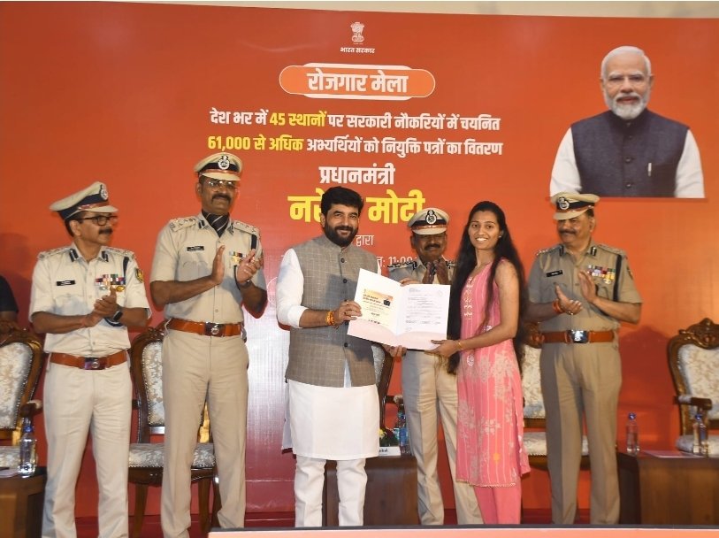 ग्रुप सेंटर, सी.आर.सी.आर.पी.एफ., पुणे येथे रोजगार मेळ्याच्या १८व्या टप्प्याचे आयोजन