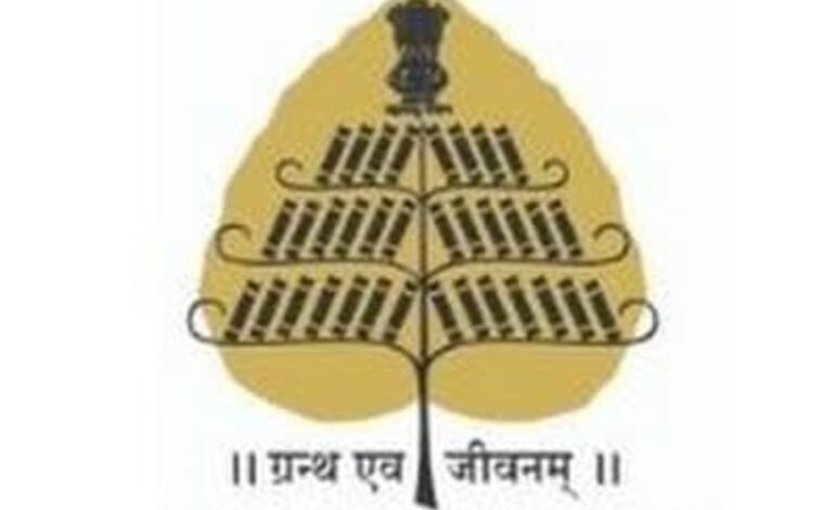 ग्रंथालय संचालनालय व राजा राममोहन रॉय ग्रंथालय प्रतिष्ठान  यांच्या संयुक्त विद्यमाने ग्रंथ वितरणास सुरुवात  – उच्च व तंत्र शिक्षण मंत्री चंद्रकांतदादा पाटील