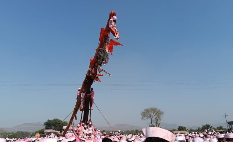 भक्तीचा महासागर उसळला; बावधनच्या बगाड यात्रेला लाखोंची गर्दी