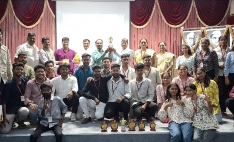 किसन वीर महाविद्यालयात ‘टेक फेस्ट’चा जल्लोष; तंत्रज्ञानाच्या संगमातून विद्यार्थ्यांना नवी दिशा