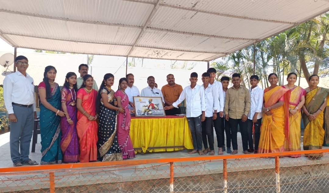 उडतरे येथील बाळासाहेब पवार हायस्कूलचा दहावीचा शुभचिंतन समारंभ उत्साहात संपन्न