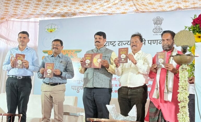 कृषी पणन मंडळामार्फत शहरात मिलेट व फळ महोत्सवास प्रारंभ