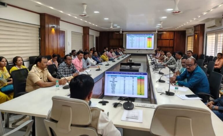साताऱ्यात HPV लसीकरण मोहिमेला गती देण्यासाठी जिल्हास्तरीय सुकाणू समितीची बैठक
