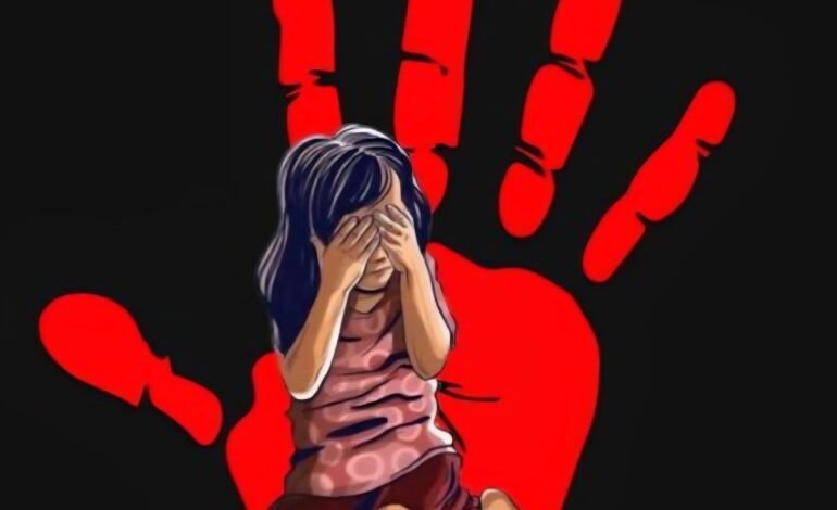 लेकीबाळींच्या रक्ताने माखलेली ही विकृत नराधम व्यवस्था बदलायची कधी?