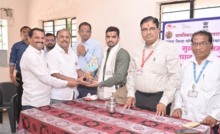 “महिलांच्या सन्मानासाठी चांदवडीचा पुढाकार; ग्रामीण विकासाला मिळाली संवेदनशीलतेची नवी दिशा”