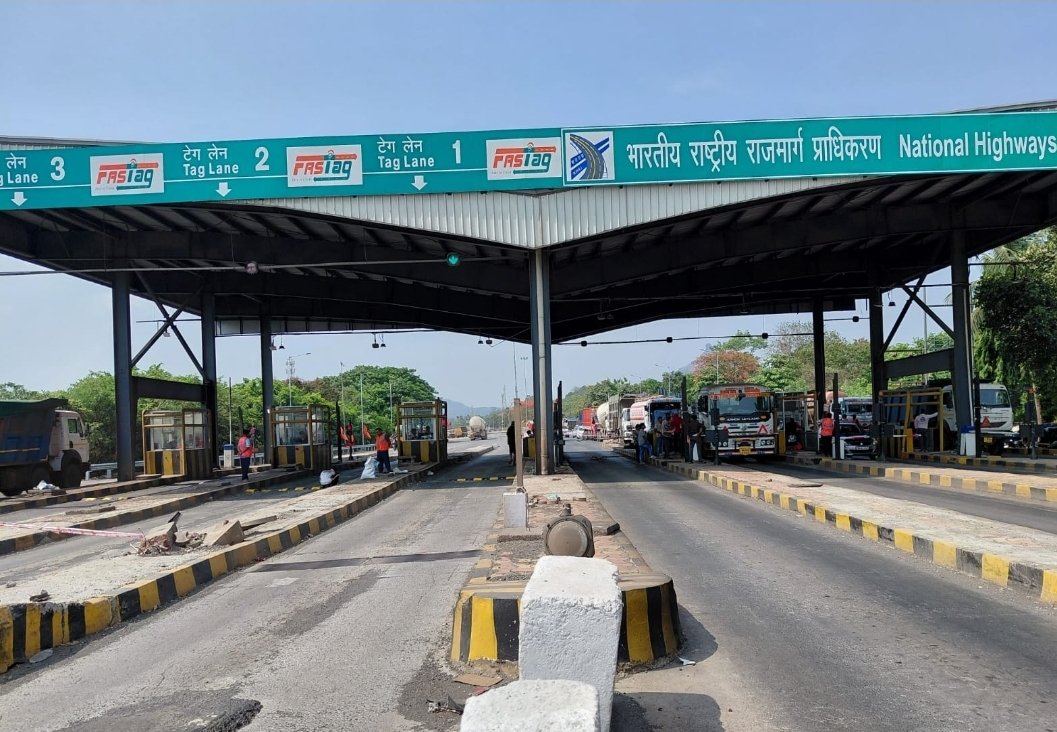 “अर्धवट महामार्गावर टोल कशासाठी ?” — संतोष पटकारे यांचा सरकारला थेट सवाल